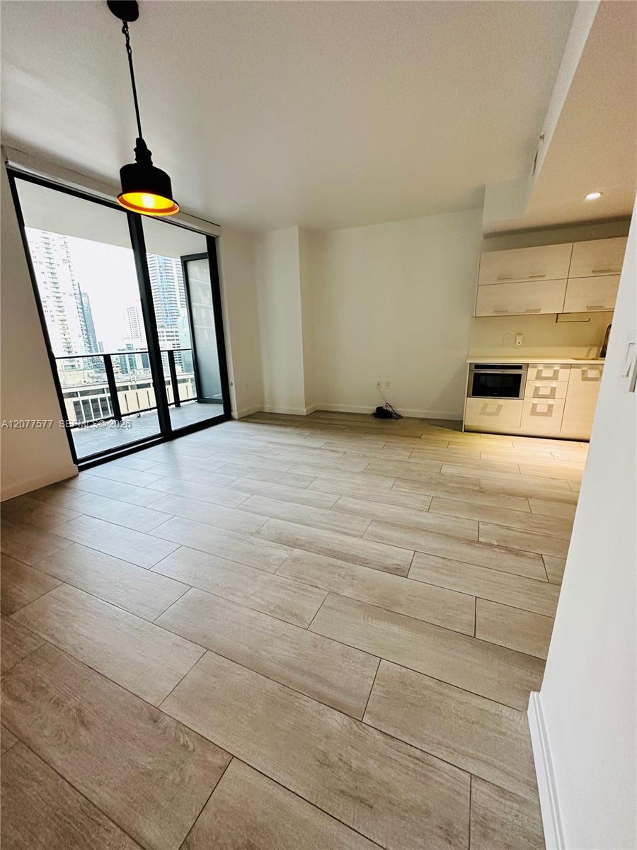 45 SW 9th St # 1202