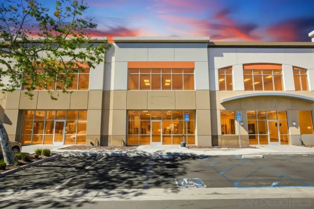 1568 Lancaster Point Way