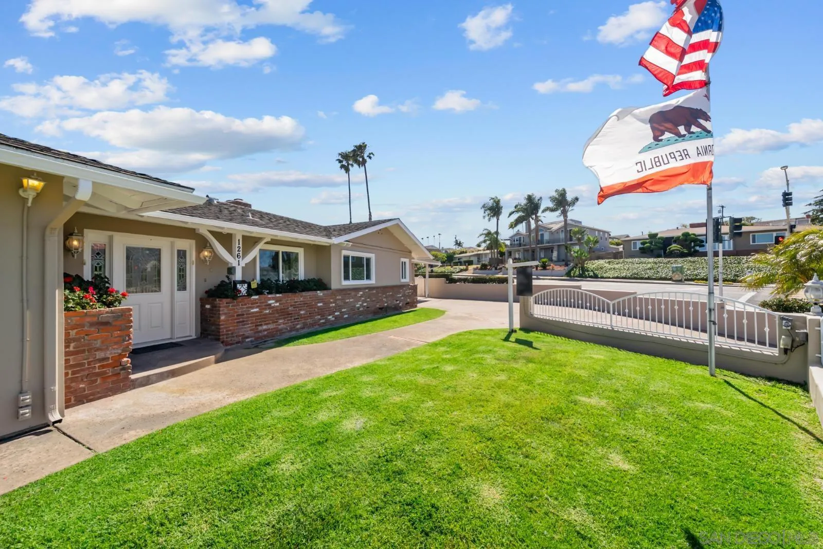 1261 Catalina