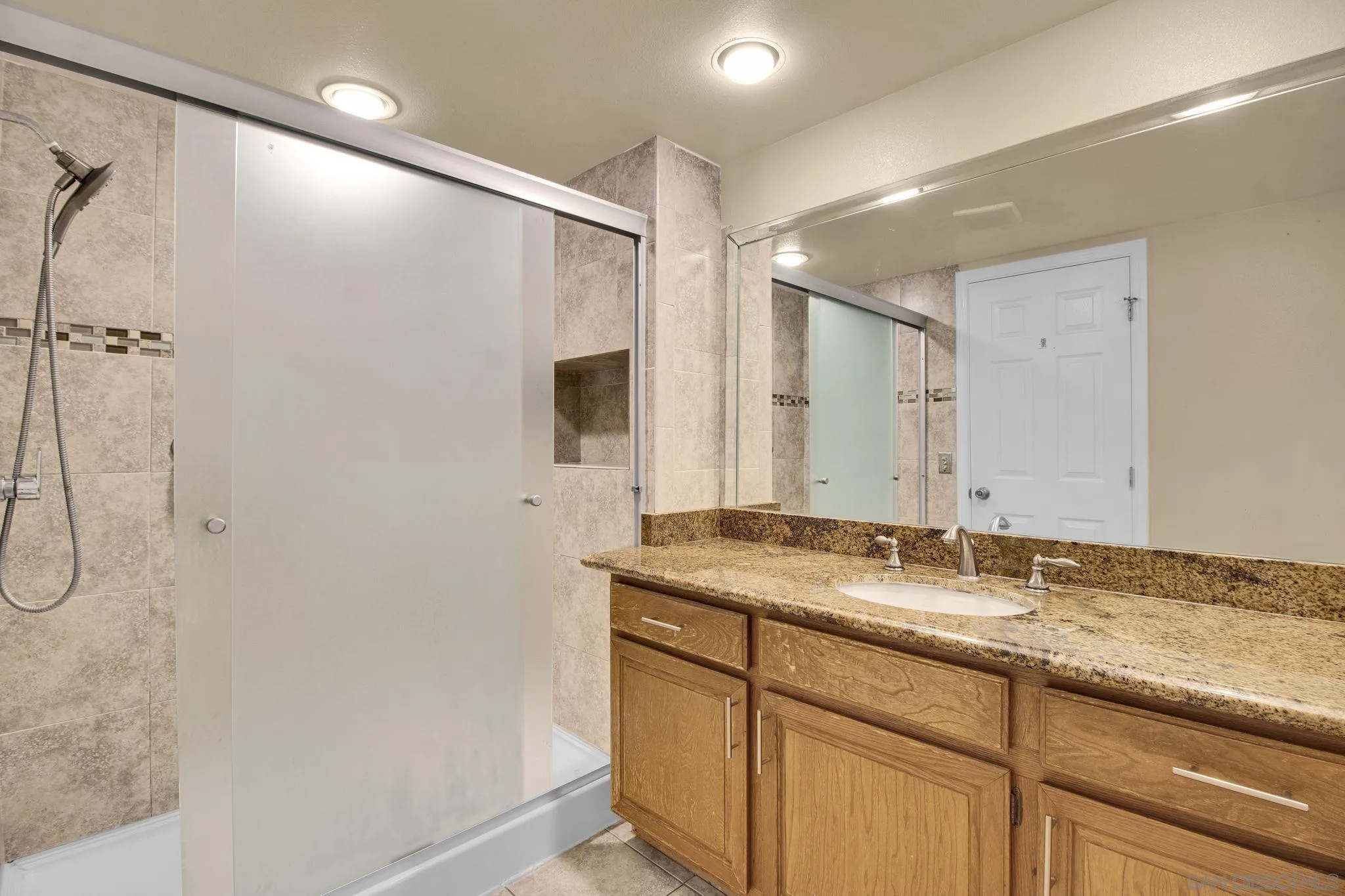 3787 Balboa Unit C