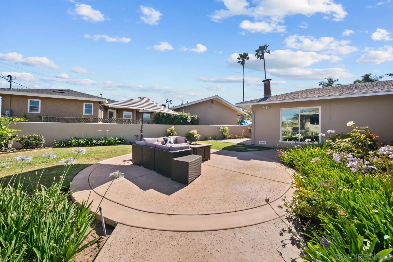1261 Catalina