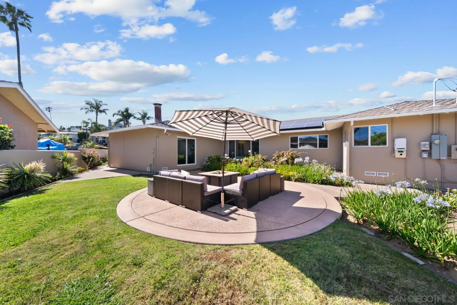 1261 Catalina