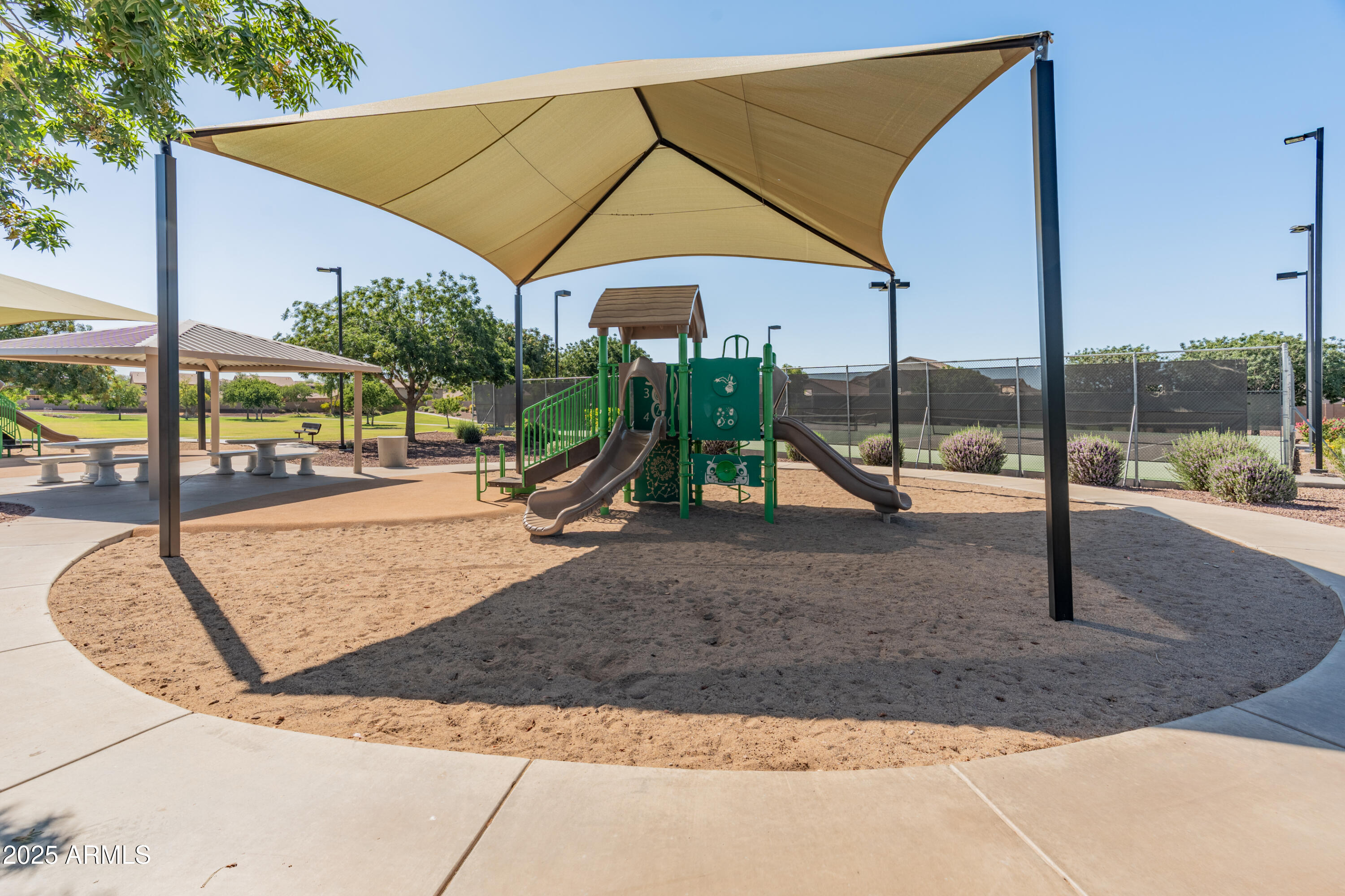 12236 W COUNTRY CLUB Court