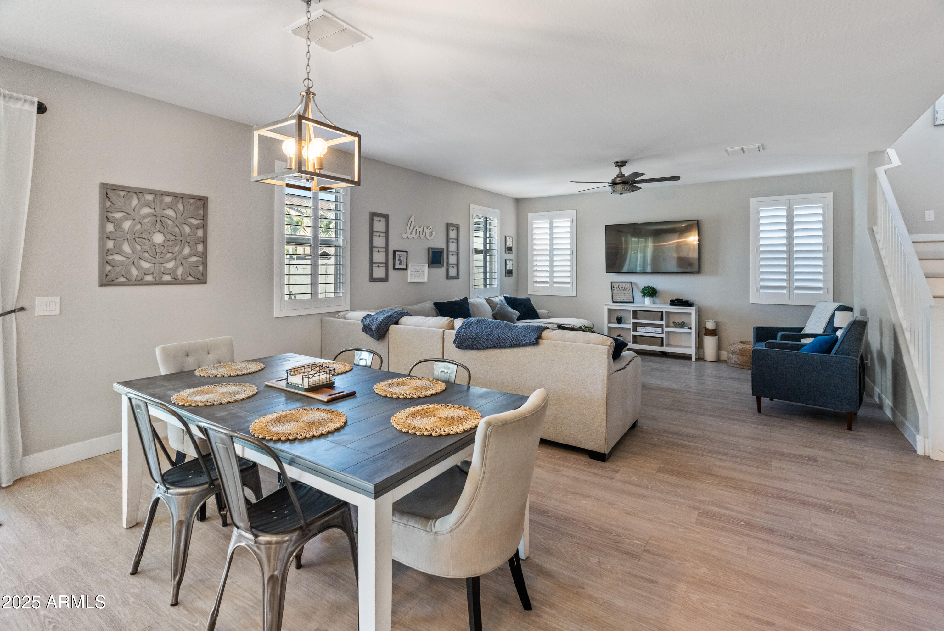 12236 W COUNTRY CLUB Court