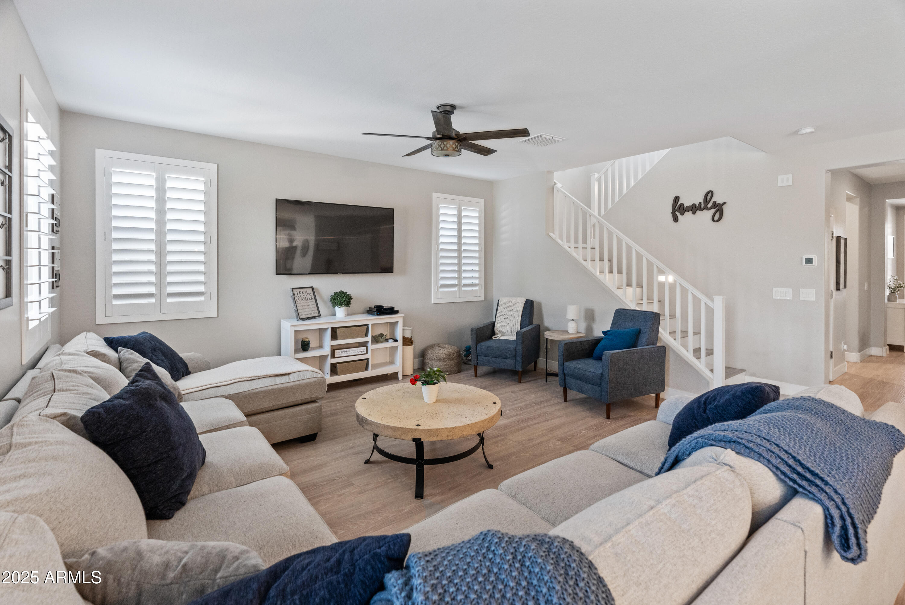 12236 W COUNTRY CLUB Court