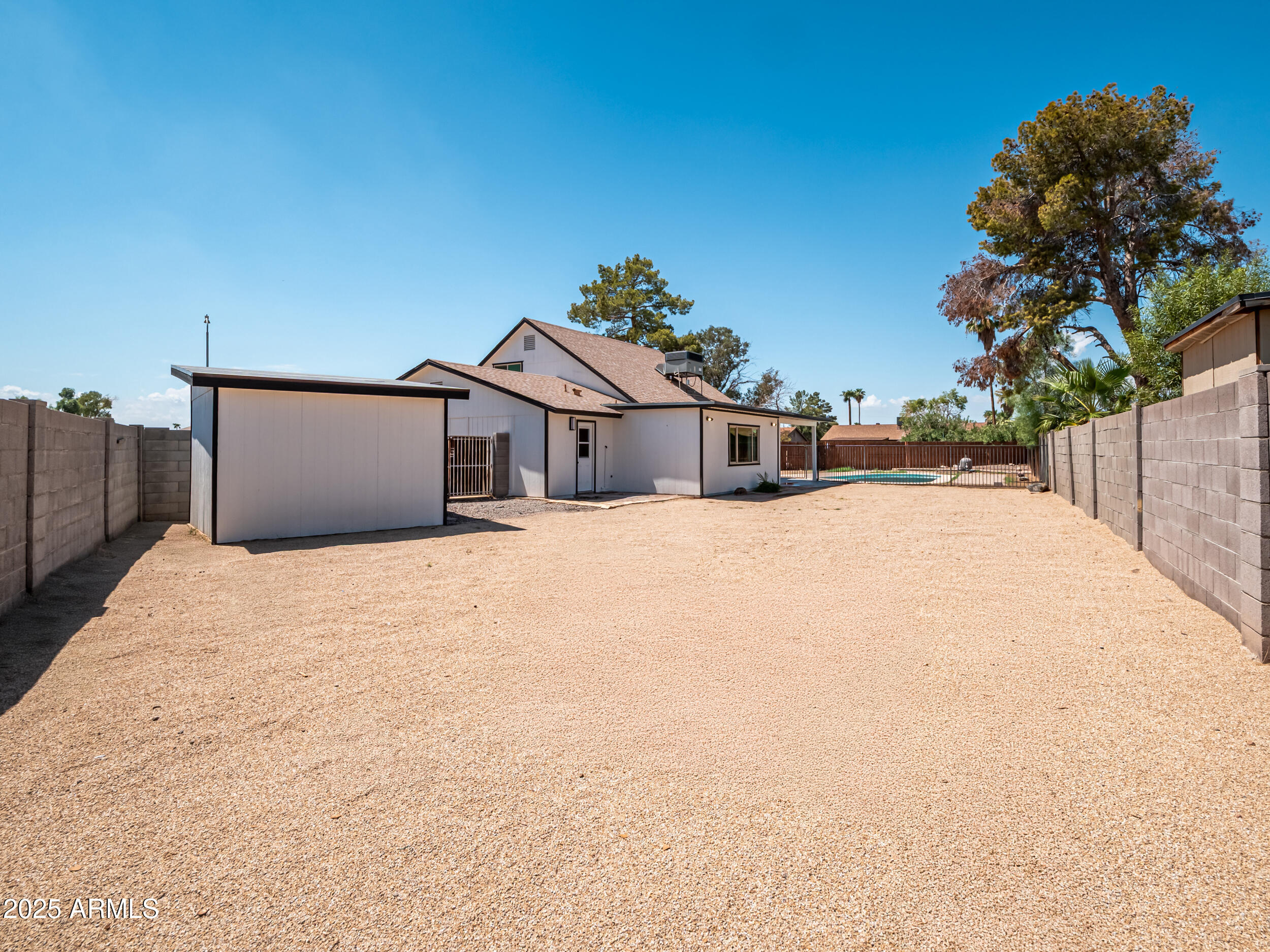 9459 N 64TH Drive