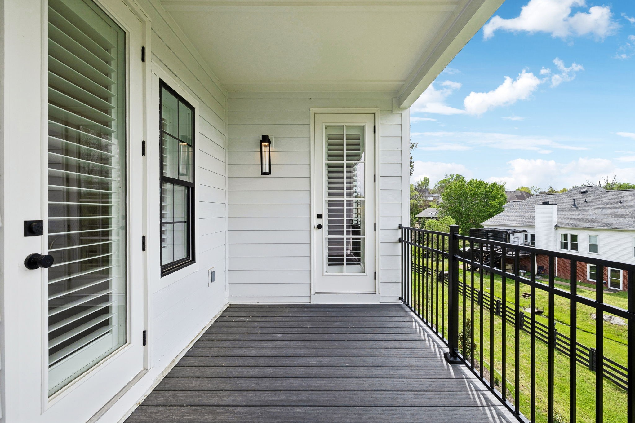 112 Shadow Springs Dr