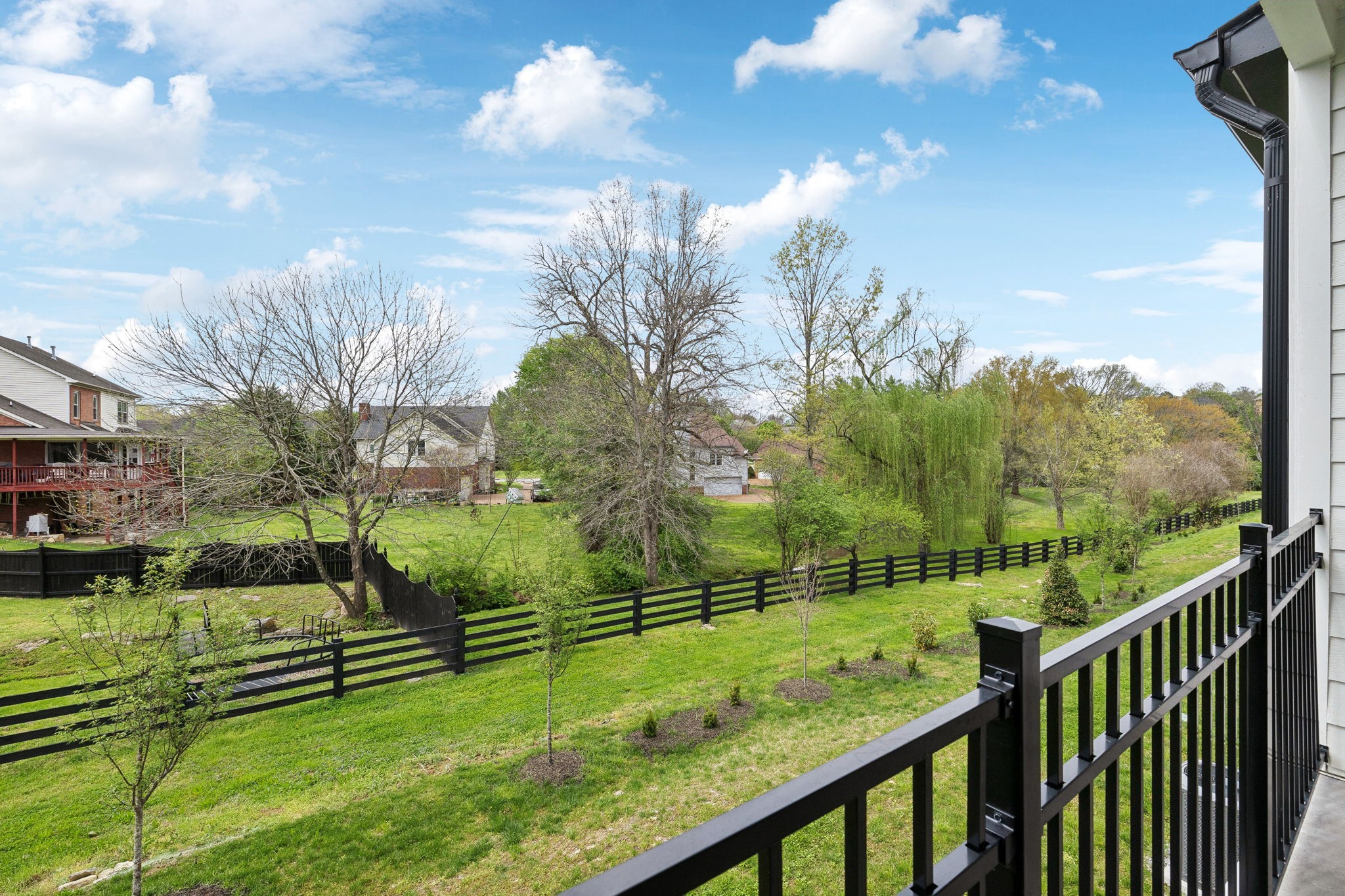 112 Shadow Springs Dr