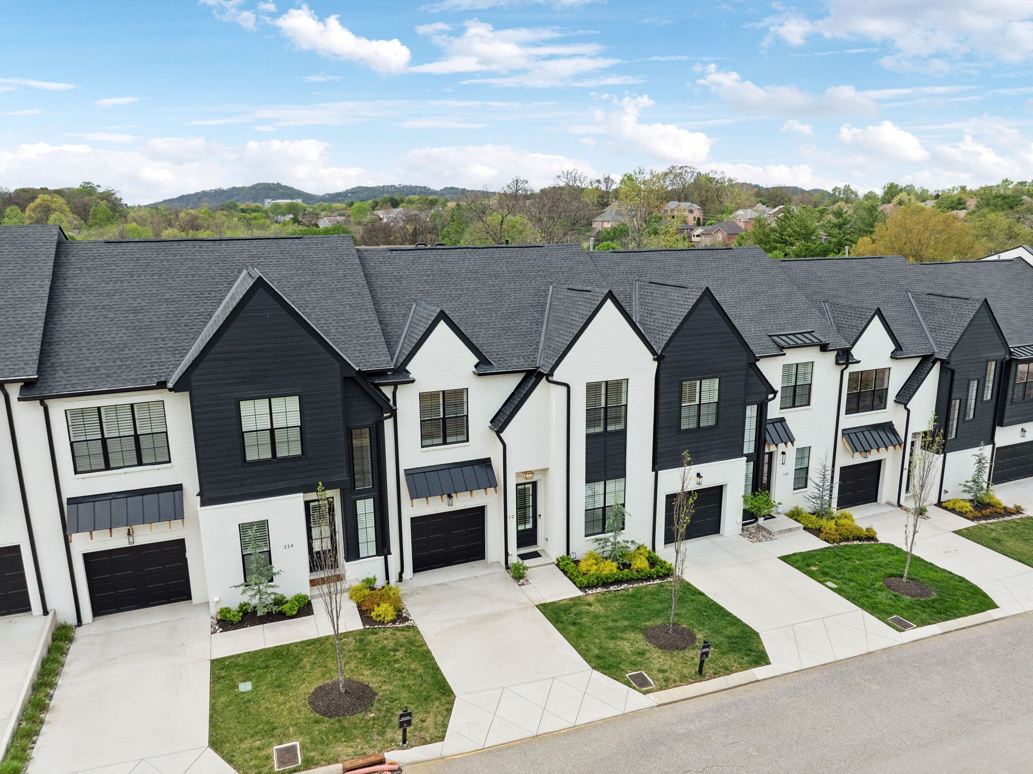 112 Shadow Springs Dr