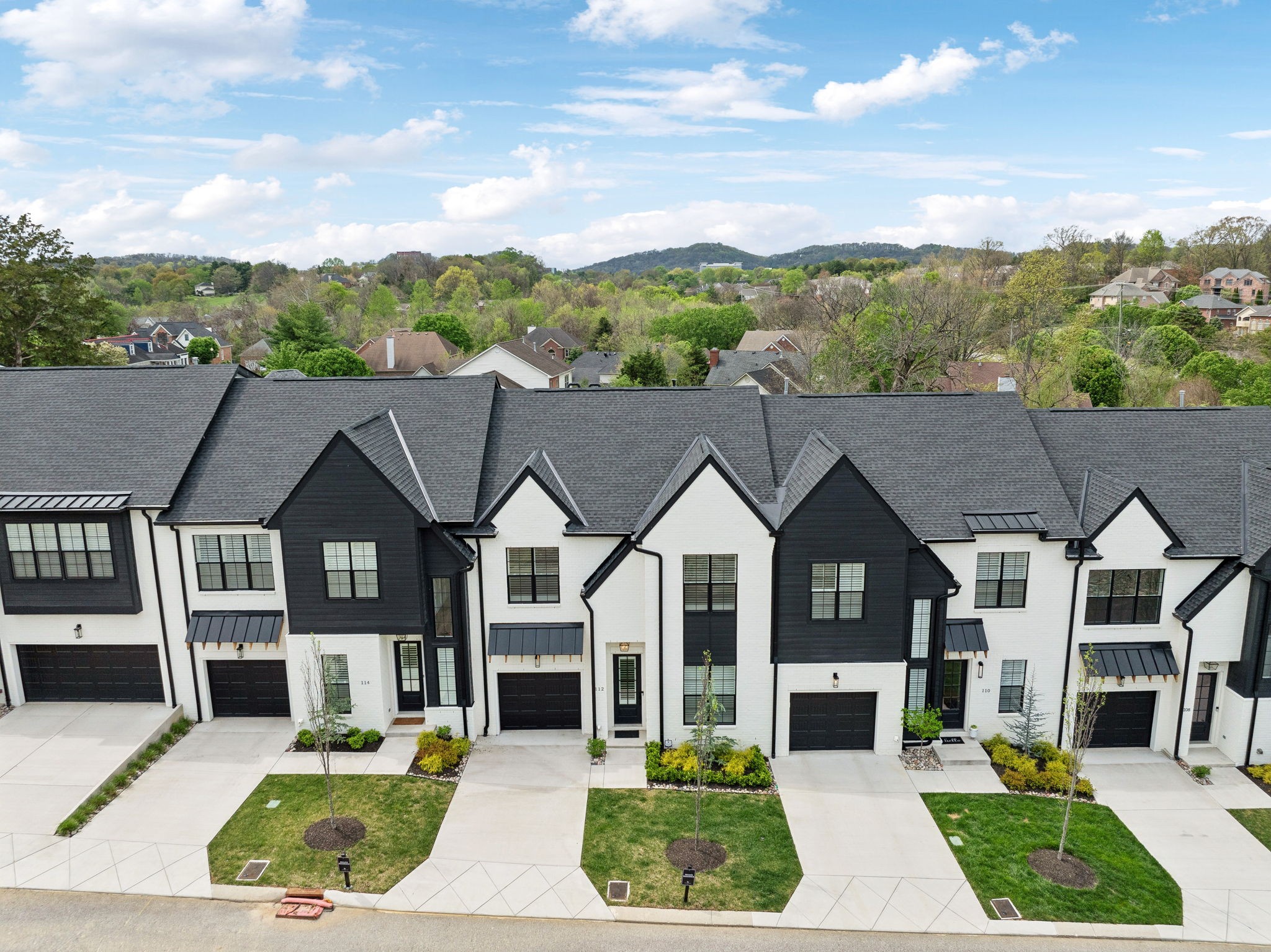 112 Shadow Springs Dr