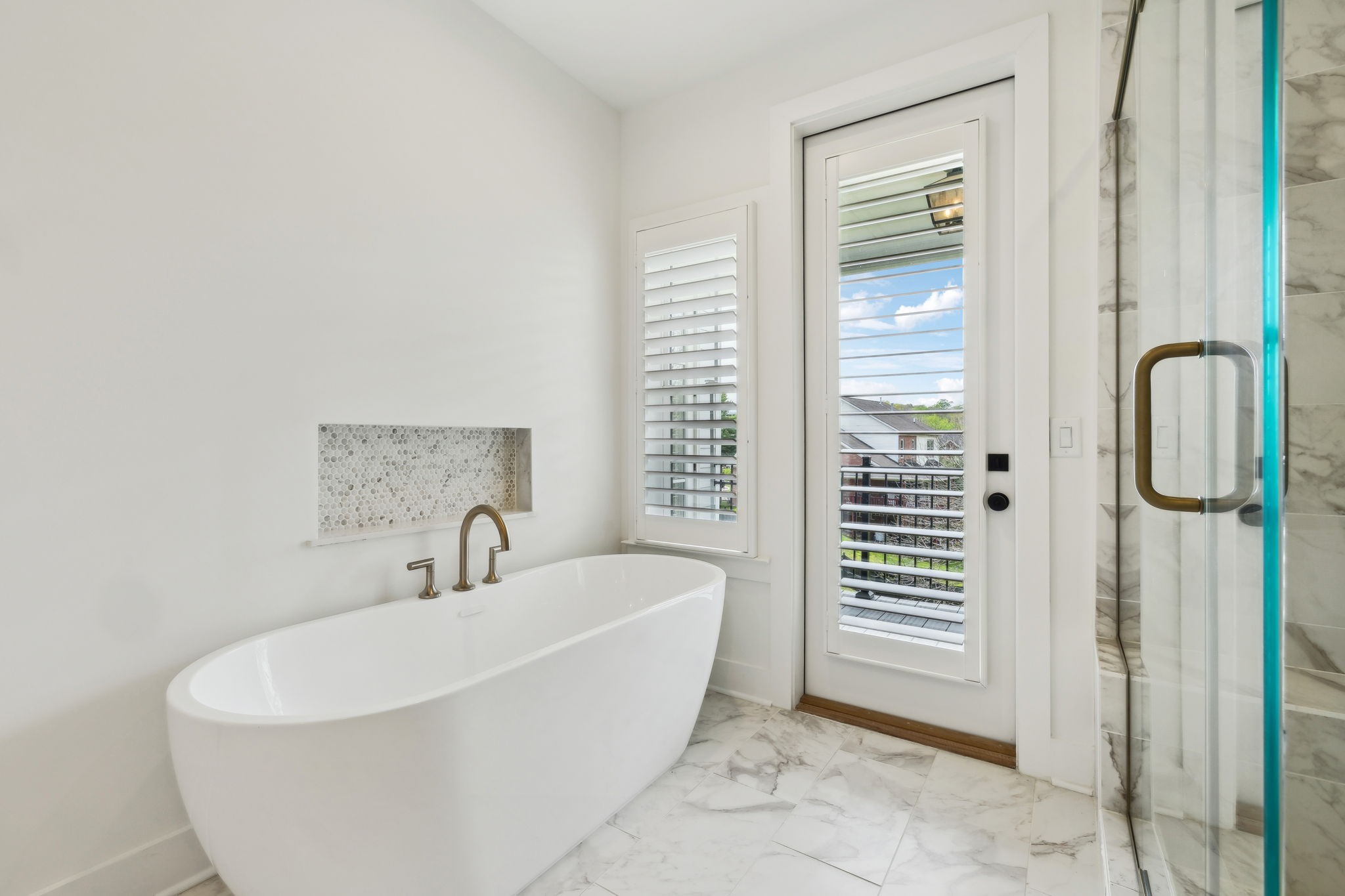 112 Shadow Springs Dr