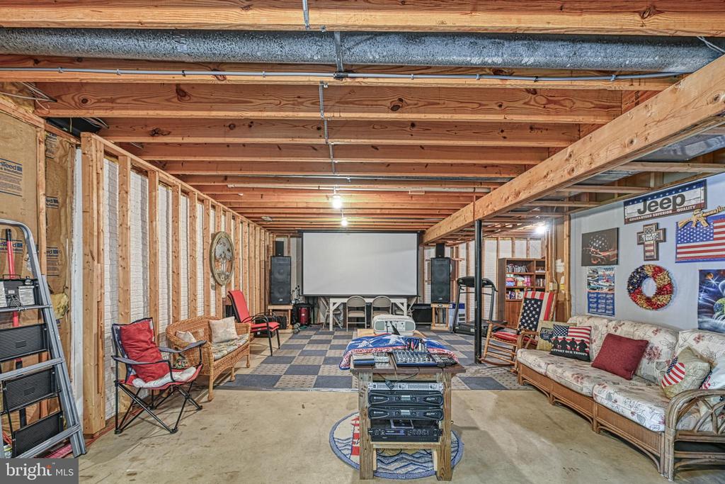 958 PINE HARBOUR