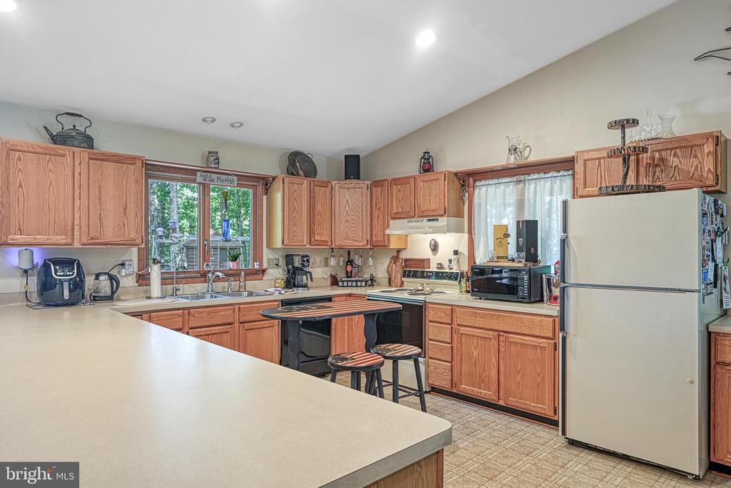 958 PINE HARBOUR