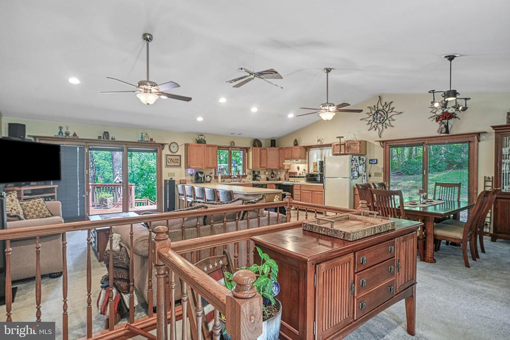 958 PINE HARBOUR