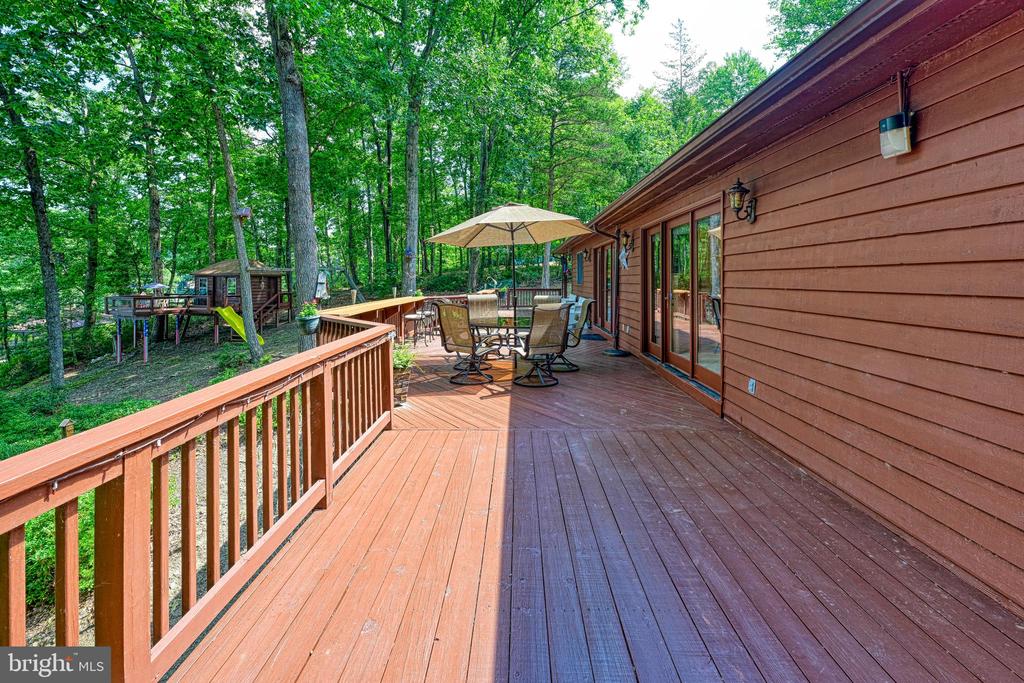 958 PINE HARBOUR
