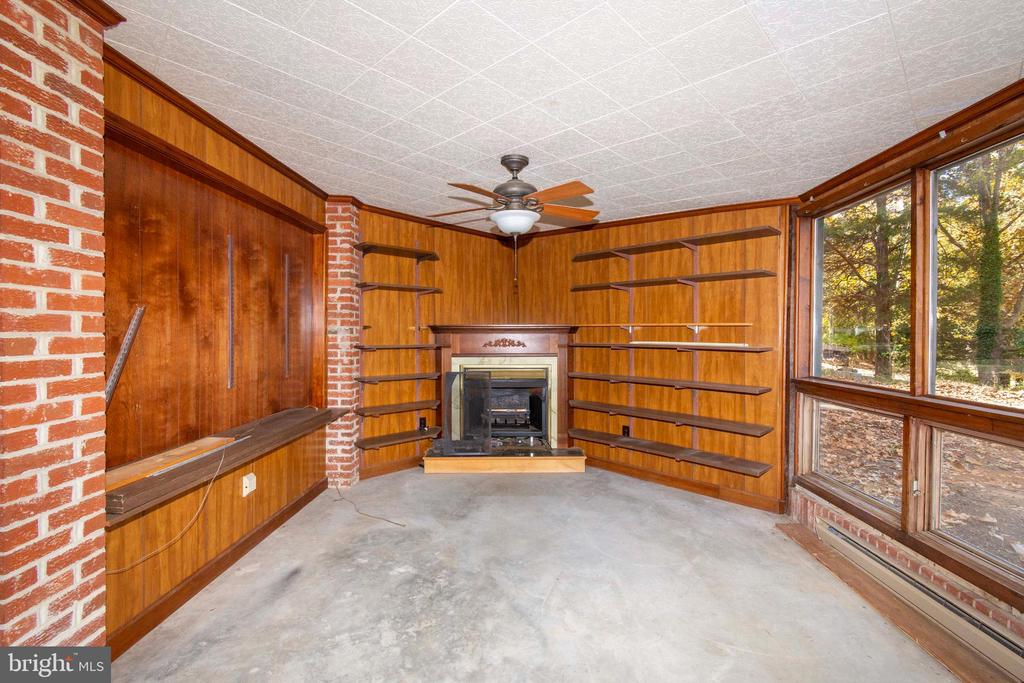 1571 MITCHELL POINT ROAD