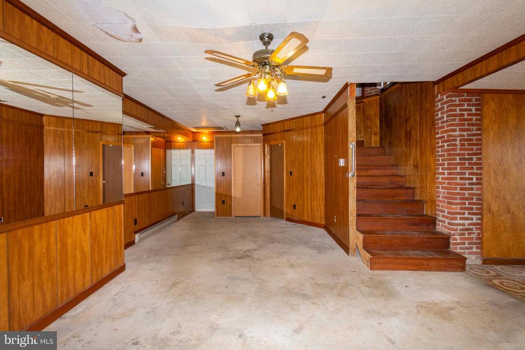 1571 MITCHELL POINT ROAD