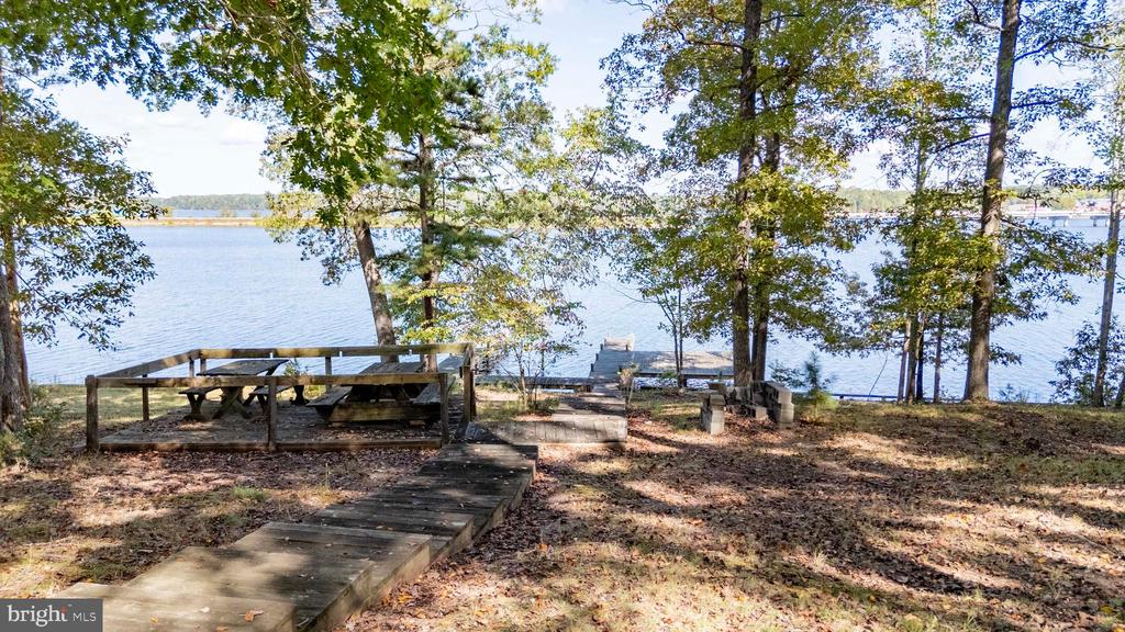 1571 MITCHELL POINT ROAD