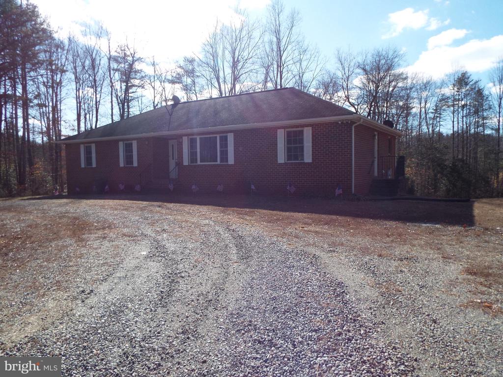 5545 YANCEYVILLE ROAD