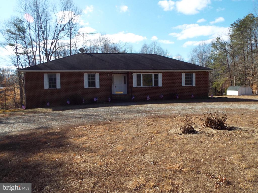 5545 YANCEYVILLE ROAD