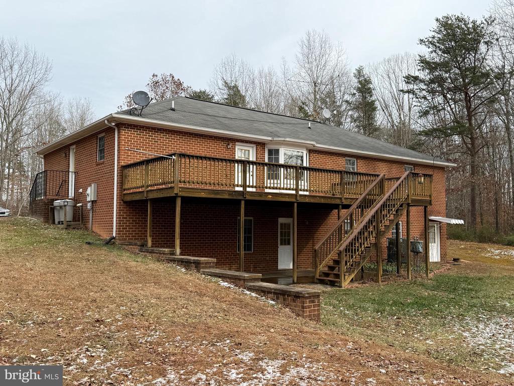 5545 YANCEYVILLE ROAD