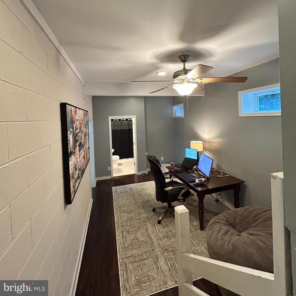 197 OAKLEIGH LANE
