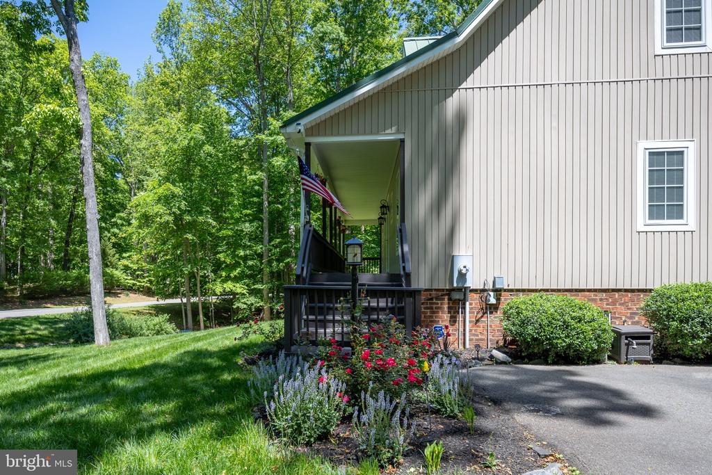 197 OAKLEIGH LANE