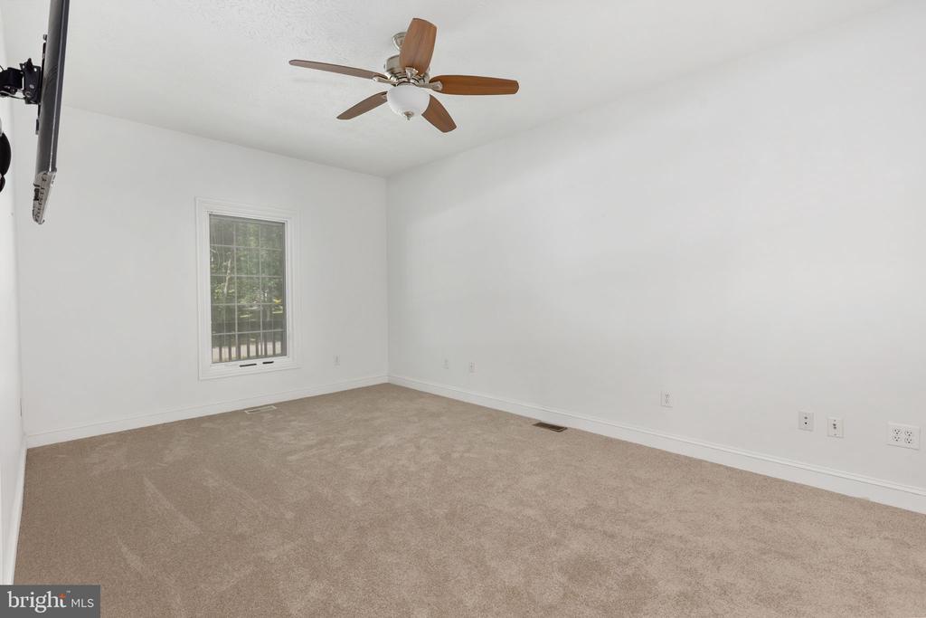 197 OAKLEIGH LANE