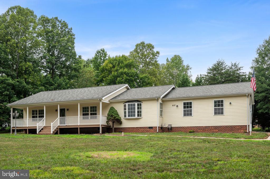 857 TALL PINES DRIVE