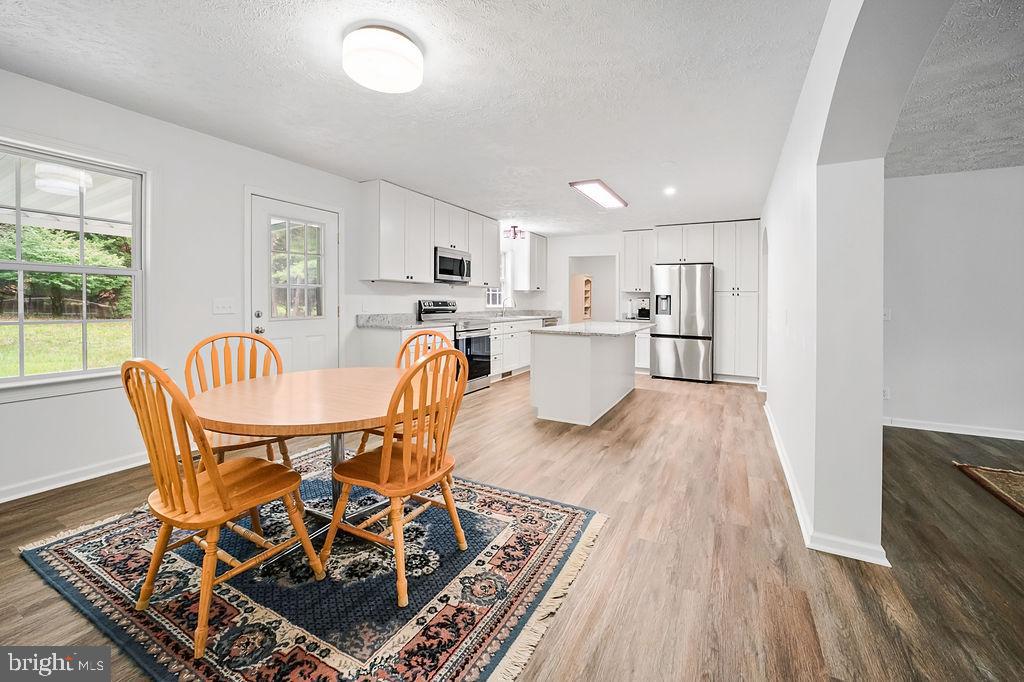 857 TALL PINES DRIVE