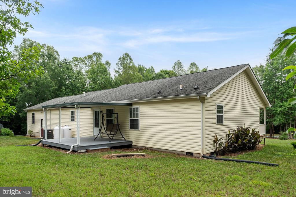857 TALL PINES DRIVE