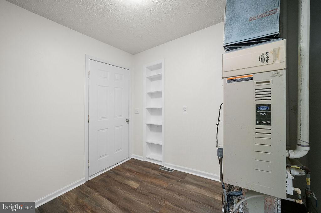 857 TALL PINES DRIVE
