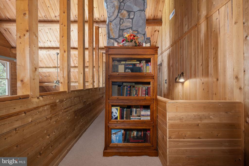 2316 VALENTINE DRIVE