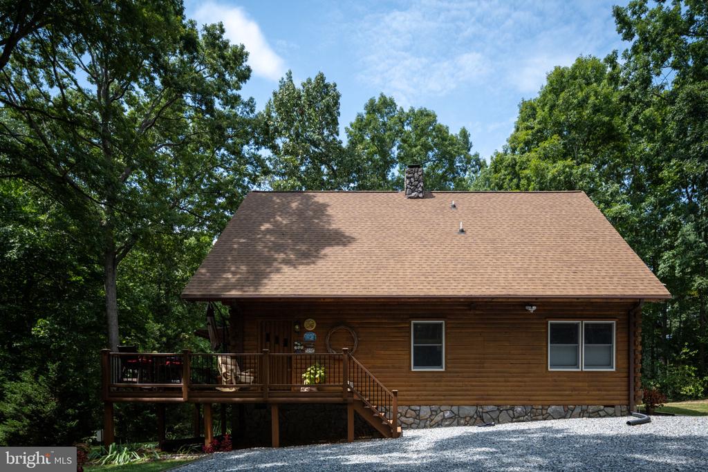 2316 VALENTINE DRIVE