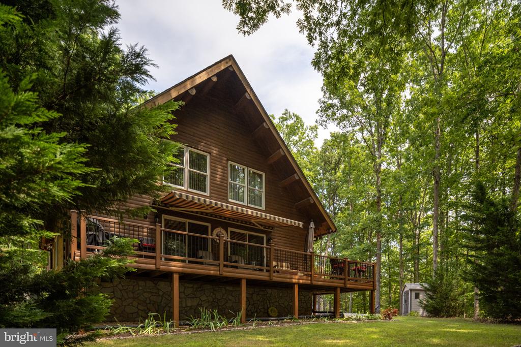 2316 VALENTINE DRIVE