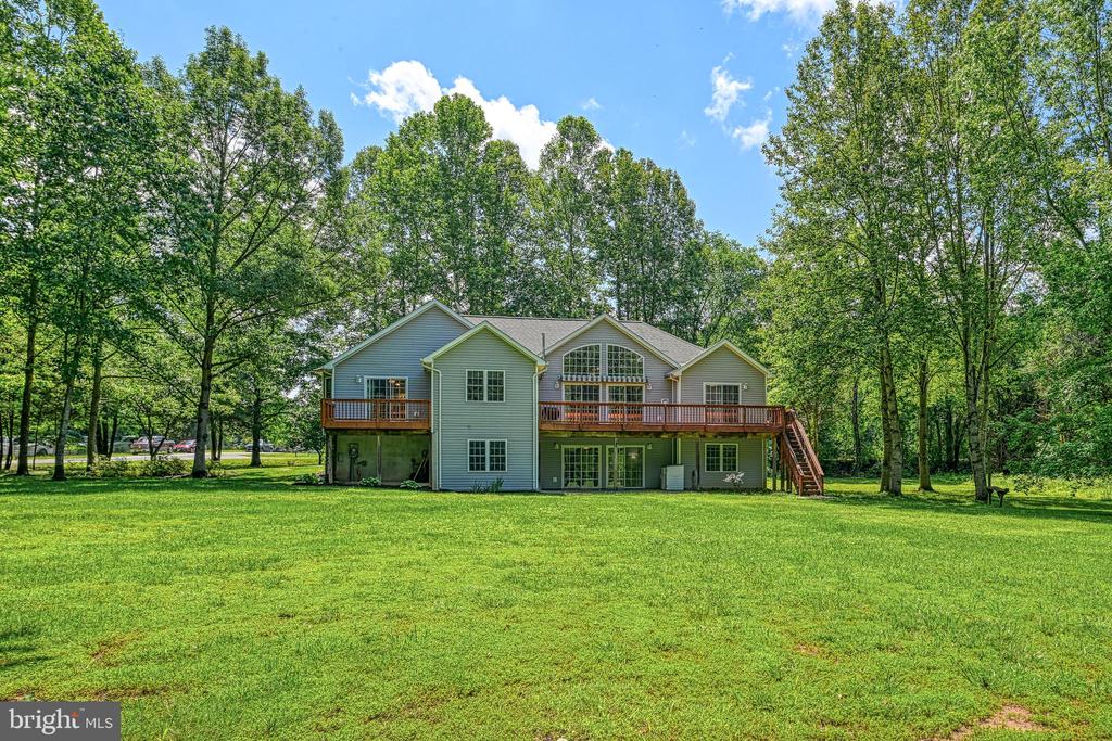 2406 VALENTINE DRIVE