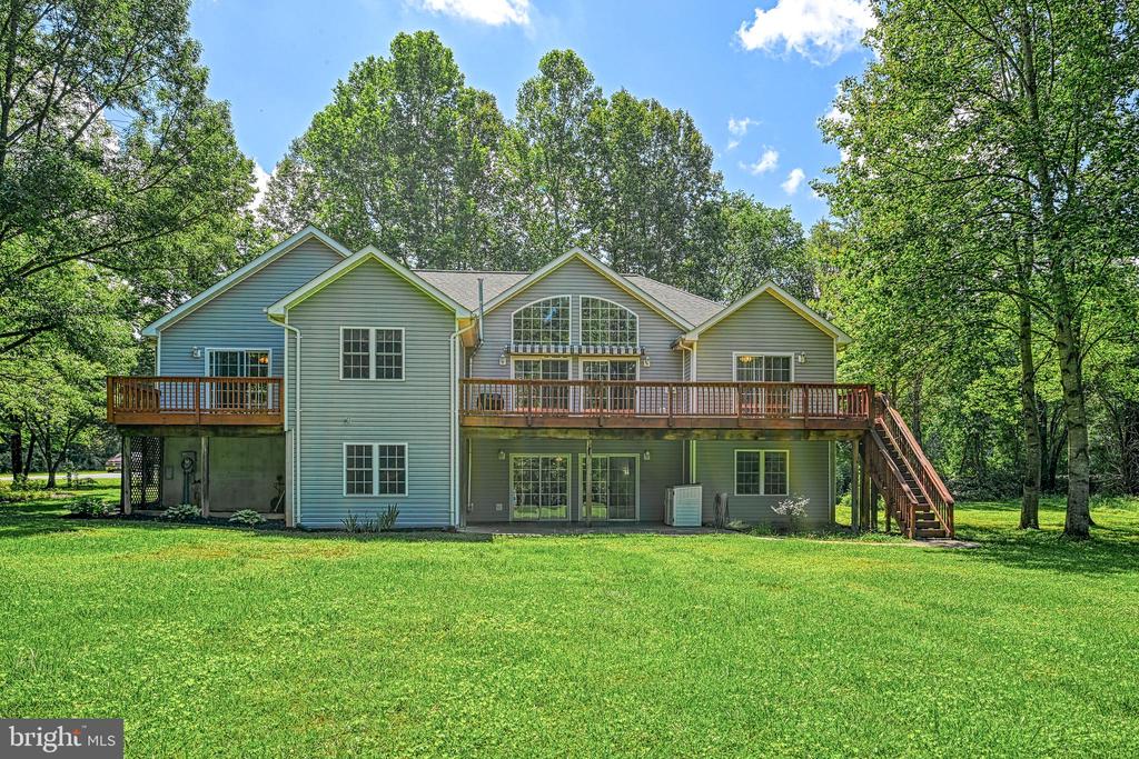 2406 VALENTINE DRIVE