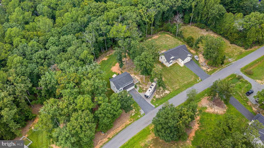 5221 WYNDEMERE CIRCLE