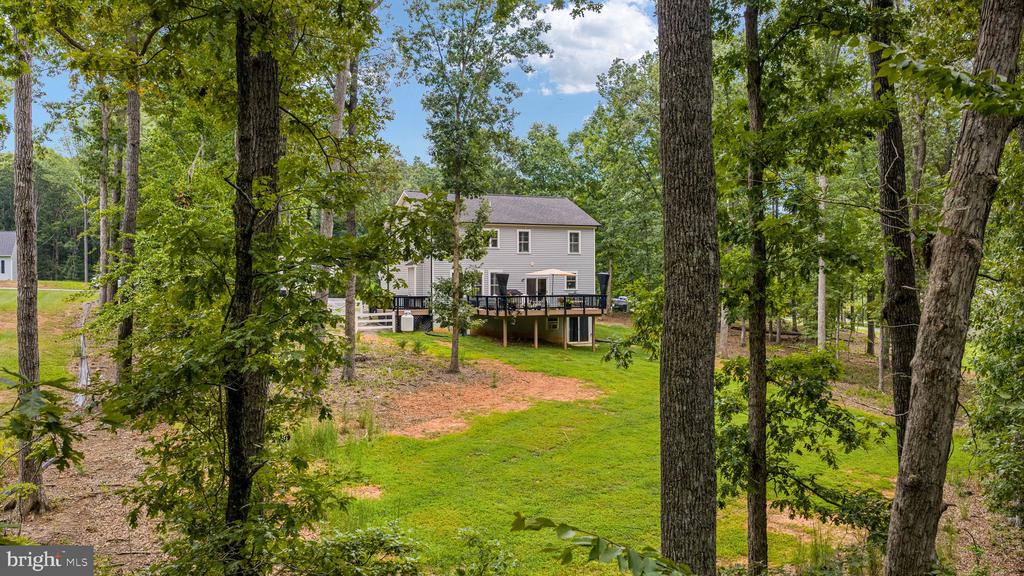 5221 WYNDEMERE CIRCLE