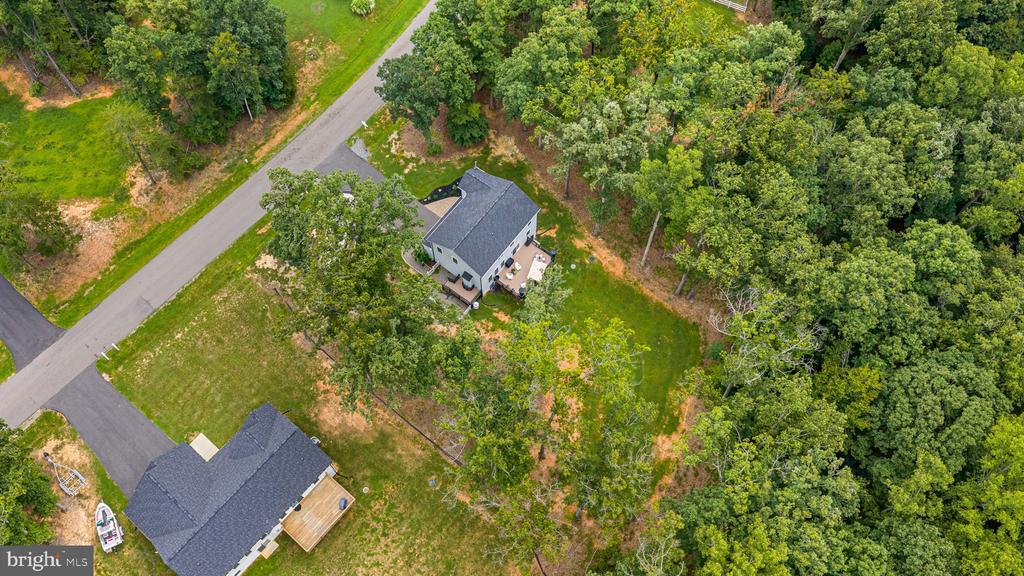 5221 WYNDEMERE CIRCLE