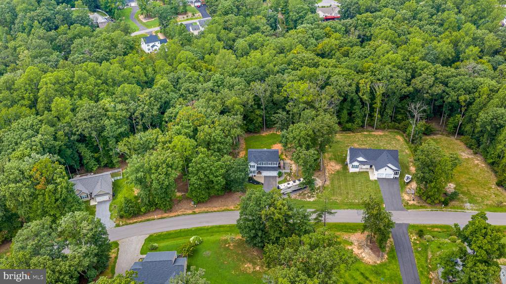 5221 WYNDEMERE CIRCLE