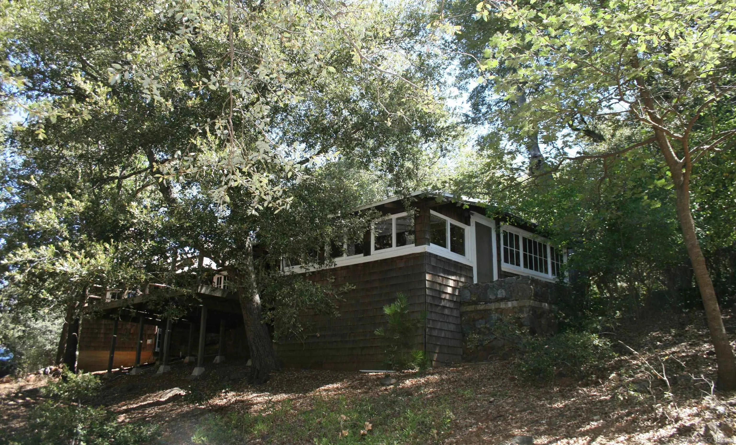 4635 Luneta Dr