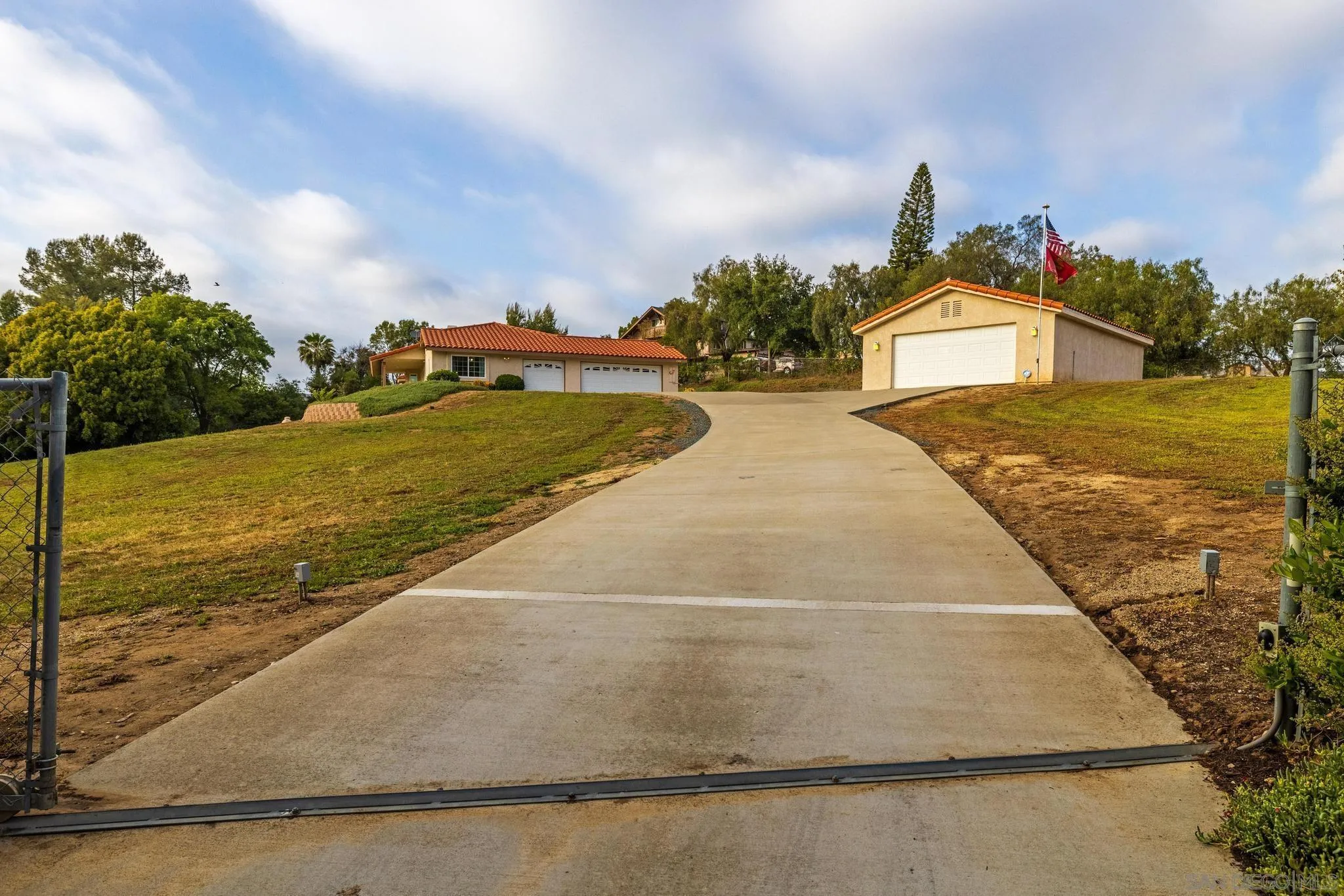 2320 E Mission Road
