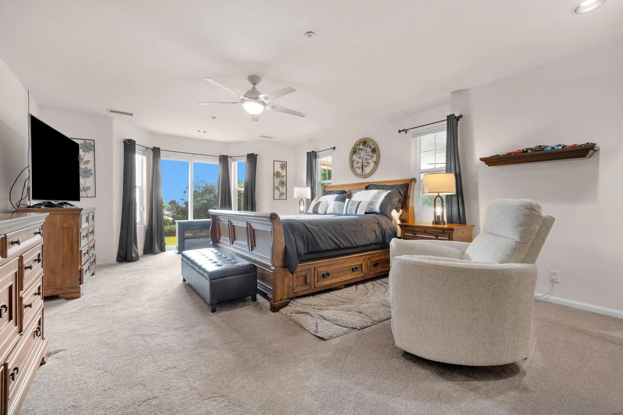 2320 E Mission Road