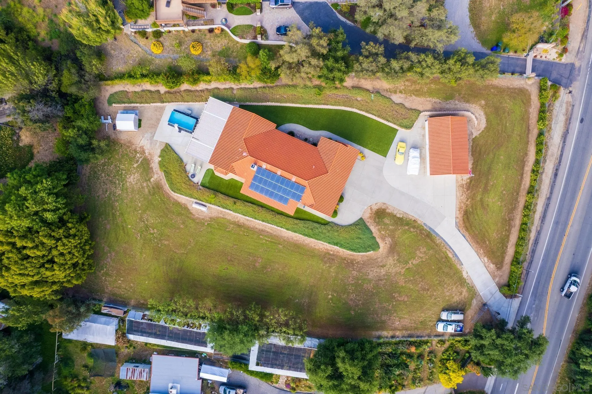 2320 E Mission Road