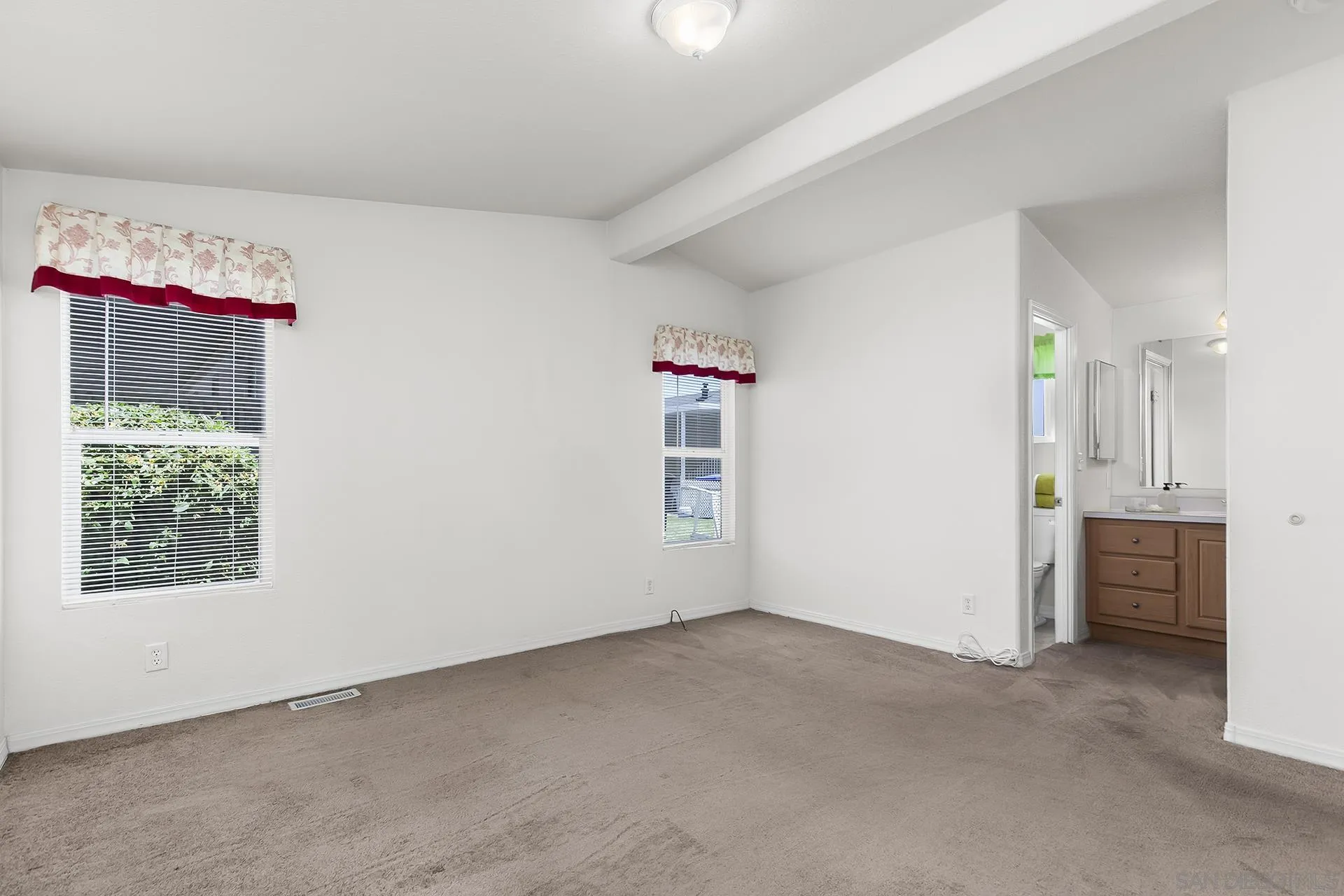 14093 Pomegranate Avenue Space 216 Unit 216