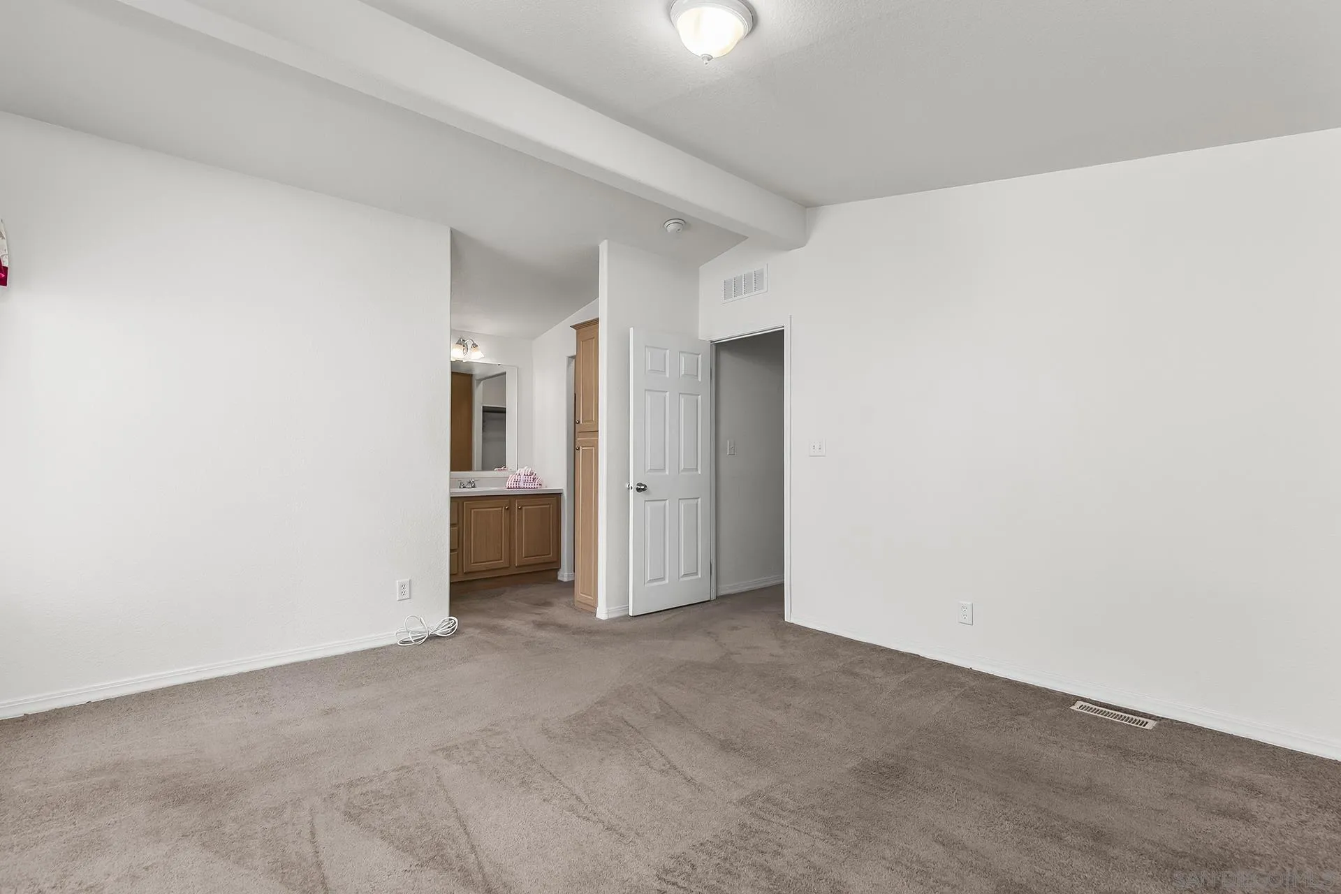 14093 Pomegranate Avenue Space 216 Unit 216