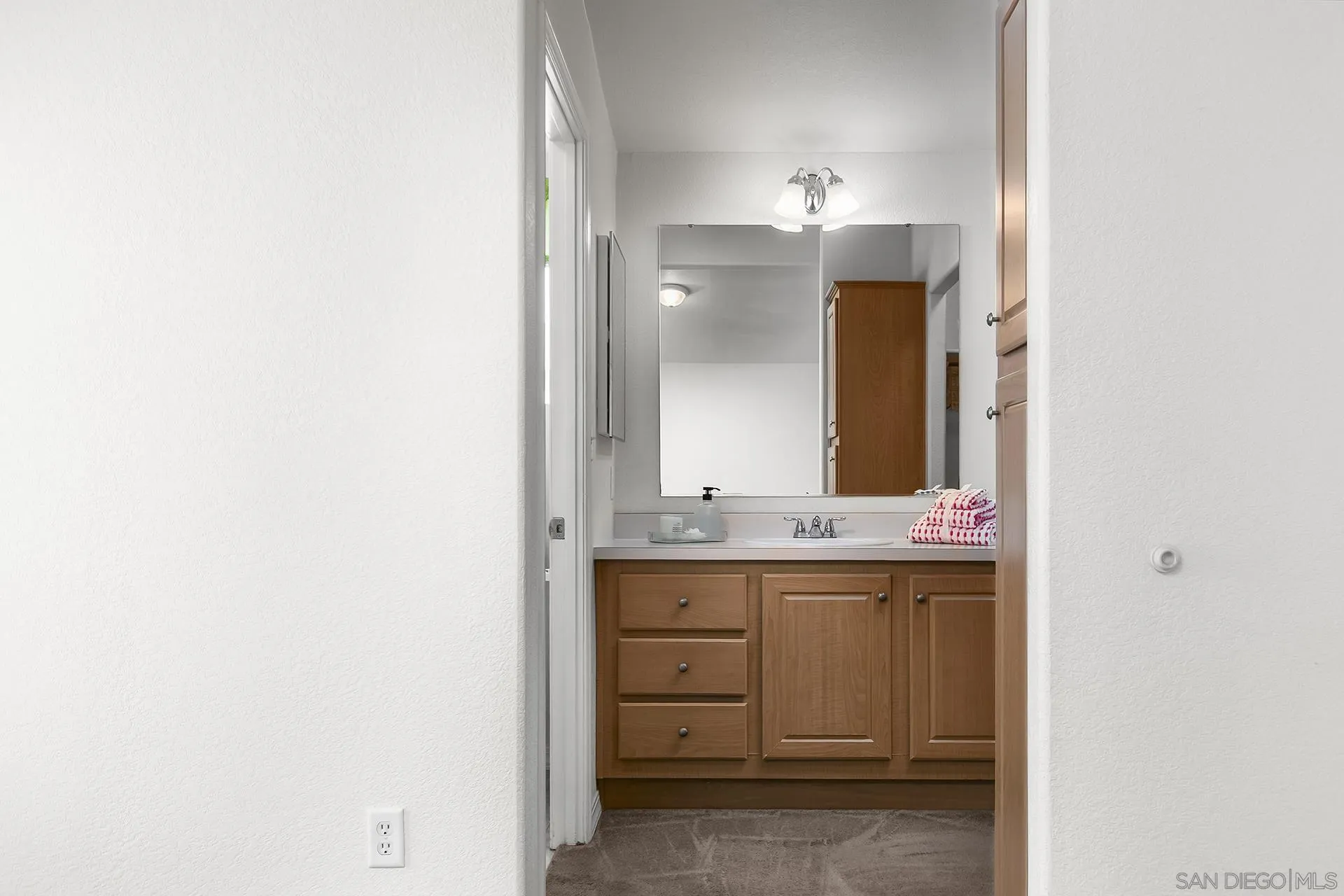 14093 Pomegranate Avenue Space 216 Unit 216