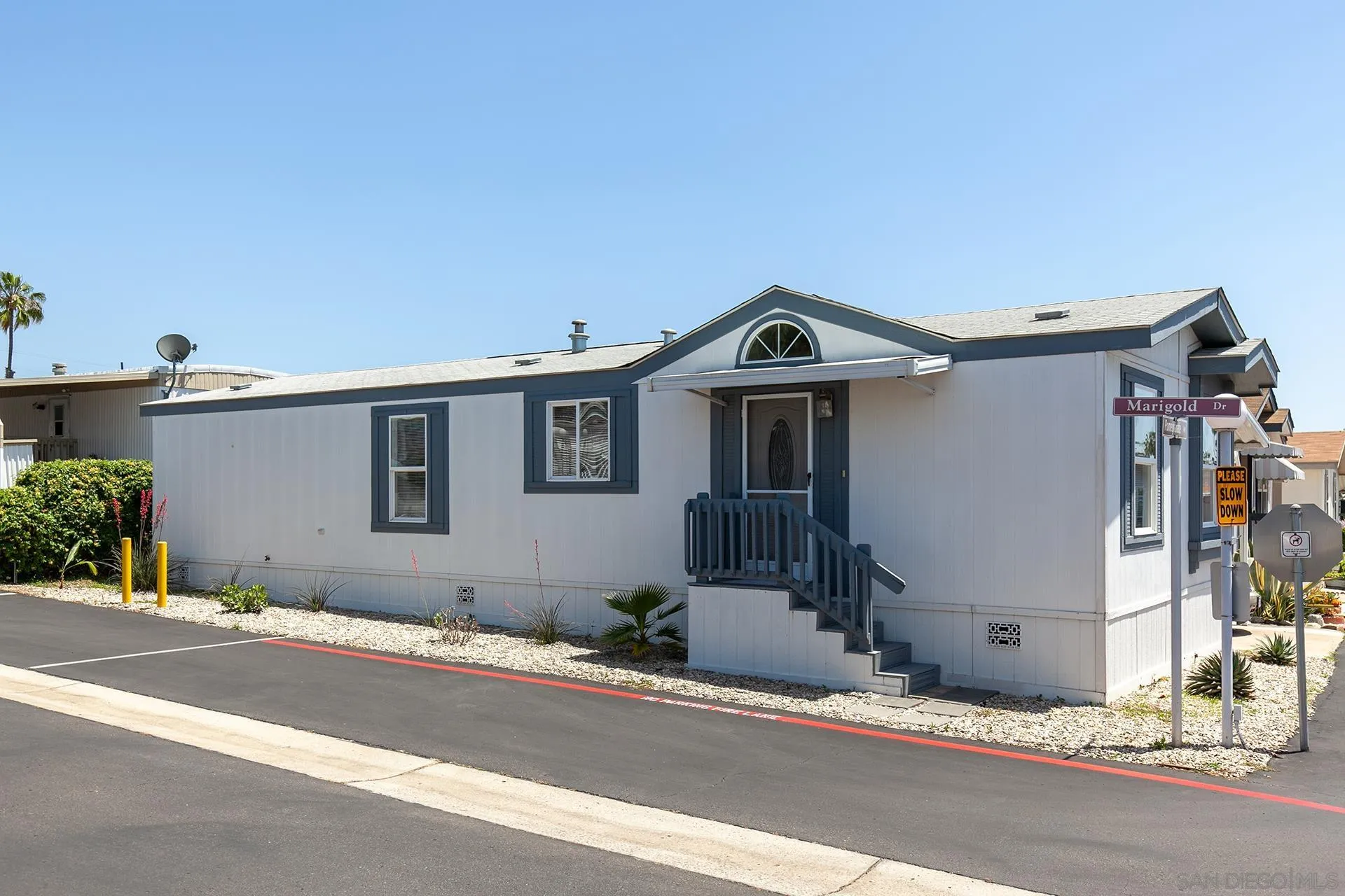 14093 Pomegranate Avenue Space 216 Unit 216