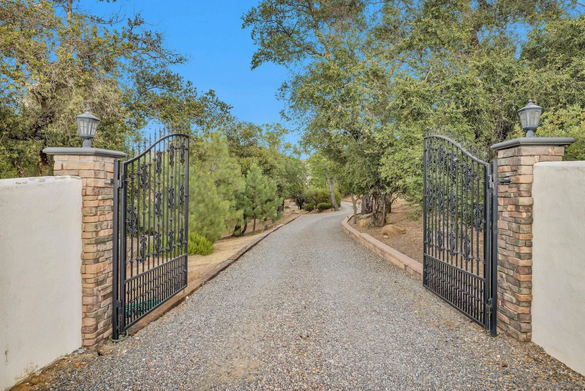 3839 Deer Lake Park Rd